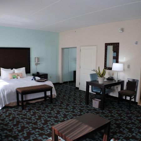 Hampton Inn & Suites Nashville At Opryland Phòng bức ảnh