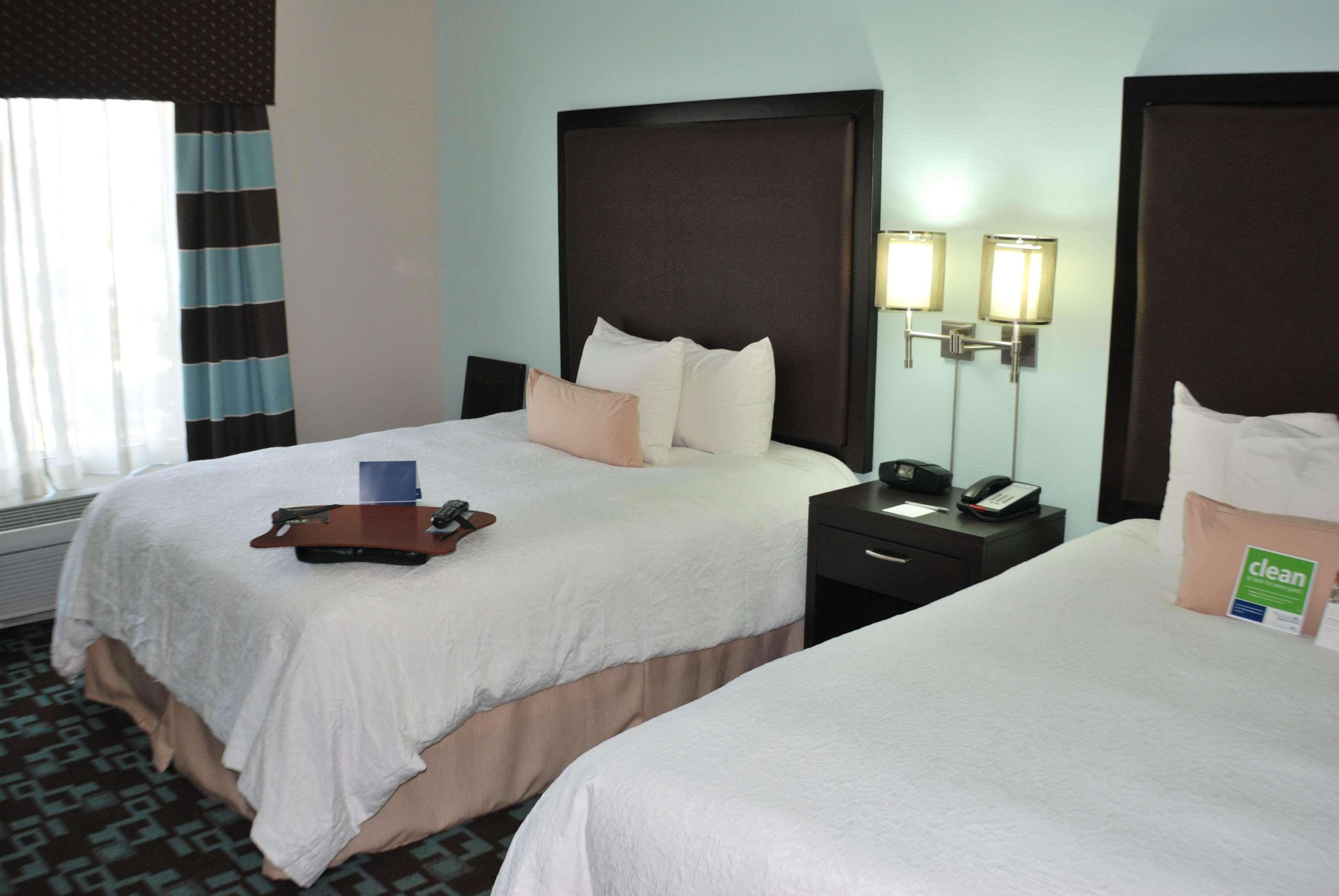 Hampton Inn & Suites Nashville At Opryland Phòng bức ảnh
