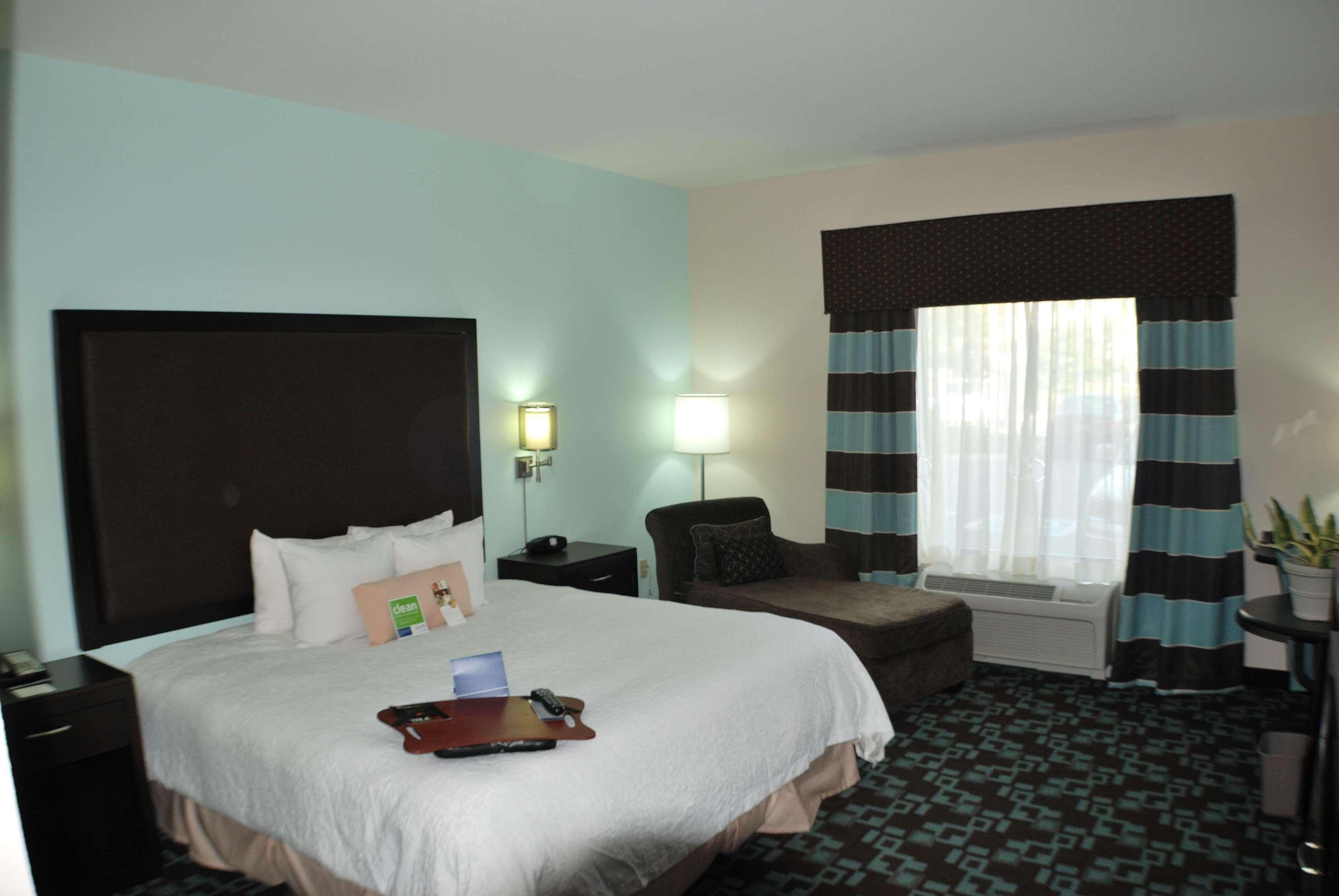 Hampton Inn & Suites Nashville At Opryland Phòng bức ảnh
