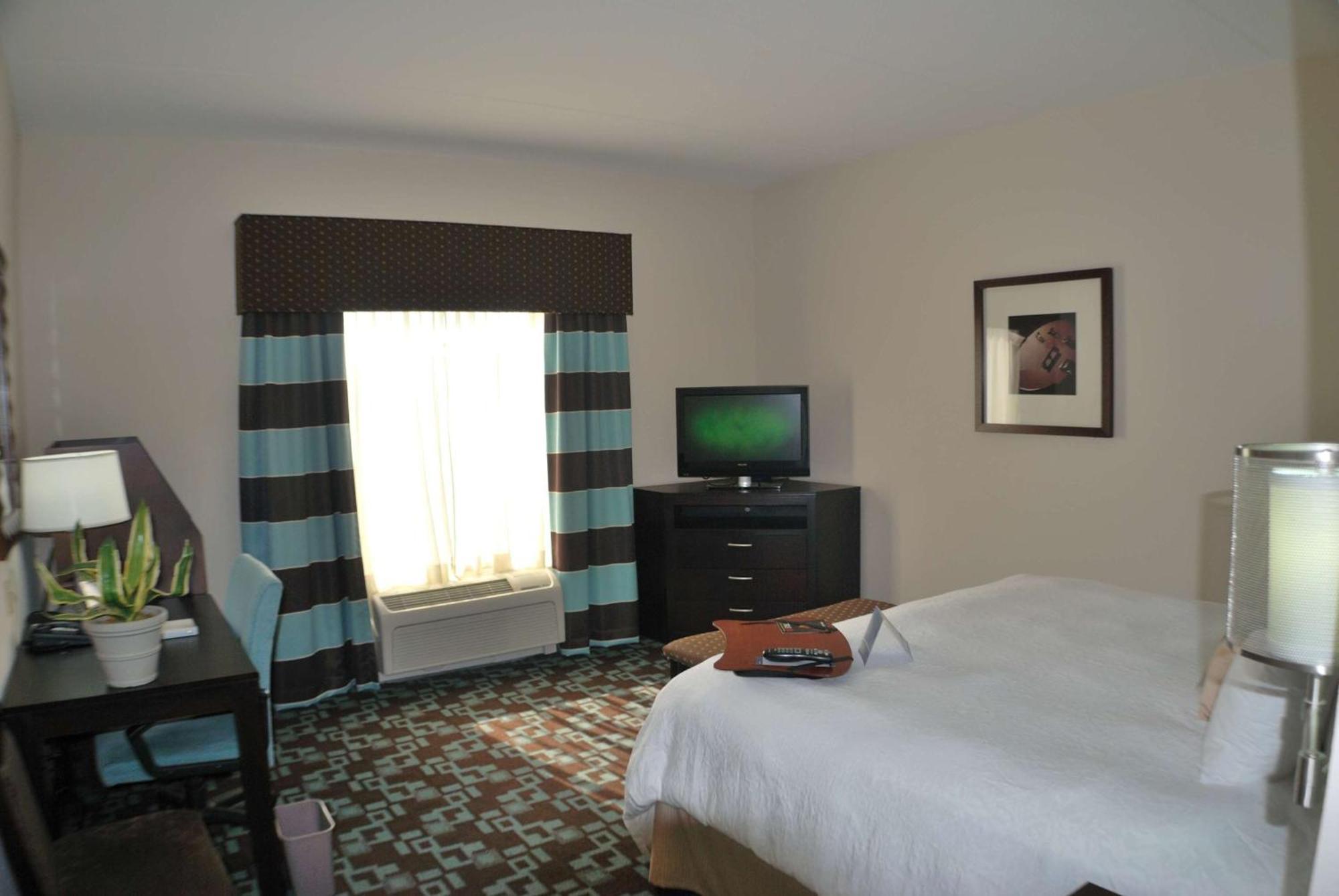 Hampton Inn & Suites Nashville At Opryland Ngoại thất bức ảnh