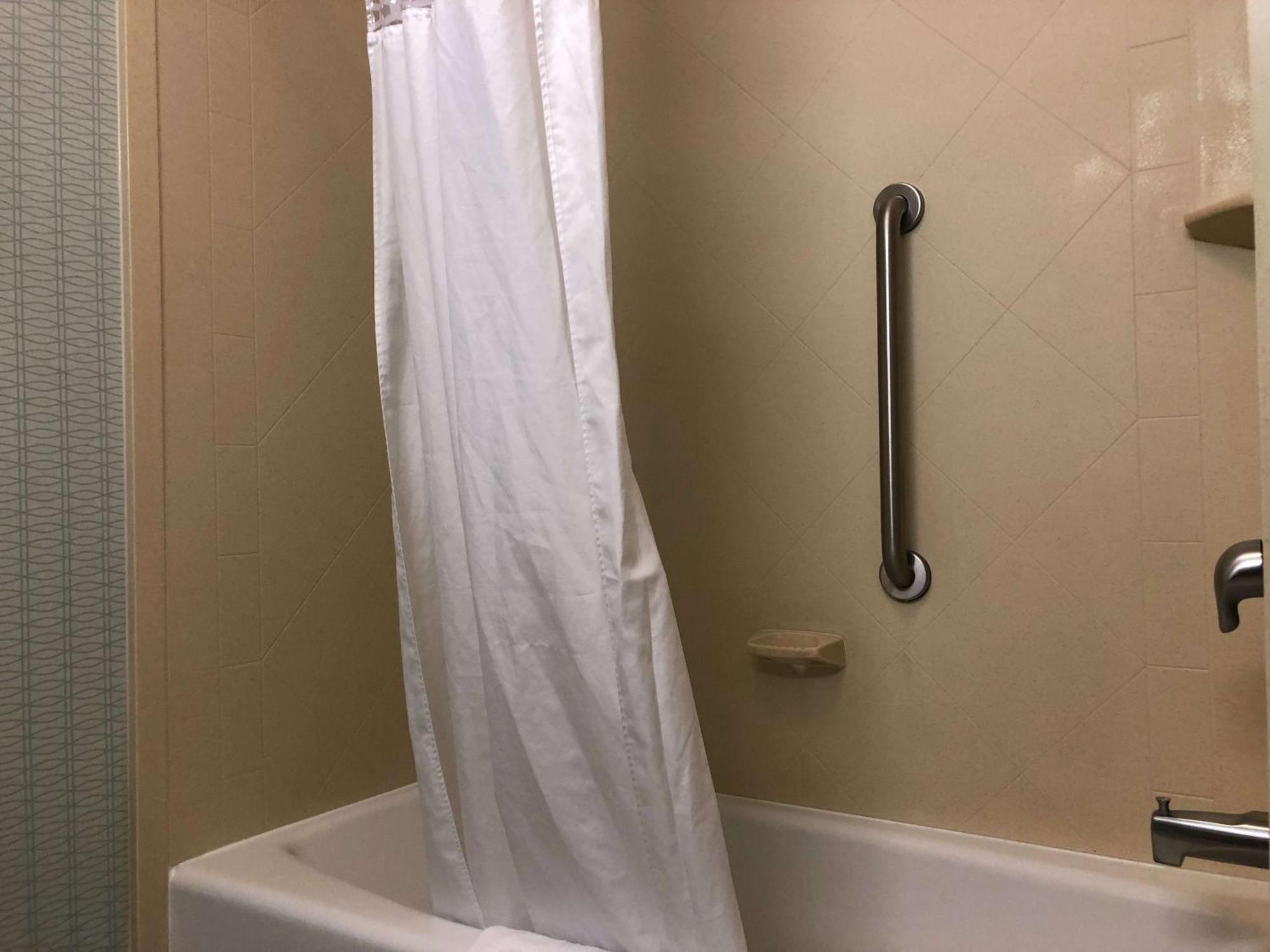 Hampton Inn & Suites Nashville At Opryland Ngoại thất bức ảnh